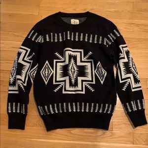 CHASER Aztec black and white M sweater